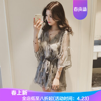 高腰修身連衣裙，穿出你的美