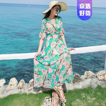 蕾絲連衣裙，讓你甜美又減齡
