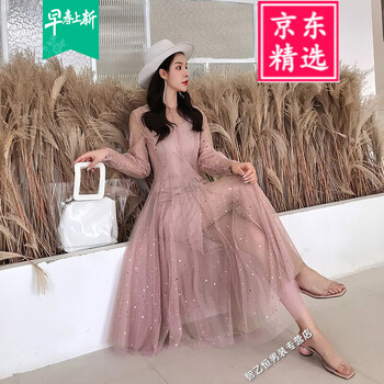 修身蕾絲裙，微胖妹子的小心機