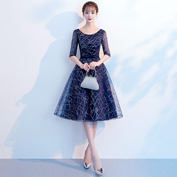 寬松荷葉袖，讓你變身性感女神