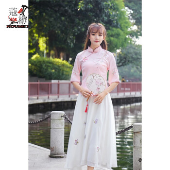 復(fù)古風(fēng)連衣裙，讓你變身女神主角