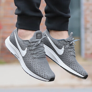 耐克（NIKE）跑步鞋942851-005/冷灰 全掌zoom氣墊 