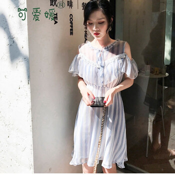 可愛媛 條紋 露肩，立體裁剪 連衣裙