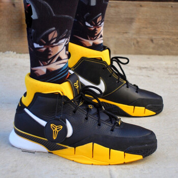 耐克（NIKE）籃球鞋AQ2728-003（黑黃） 