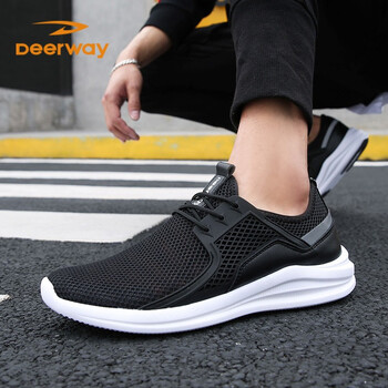 德爾惠（DEERWAY）跑步鞋9302黑色 