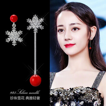 長(zhǎng)款耳飾，打造百變女神范