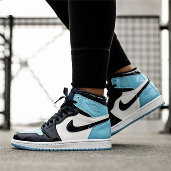 耐克（NIKE）籃球鞋亮皮北卡藍 全明星 CD0461-401 