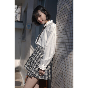 時(shí)尚小黑裙，打造性感女神