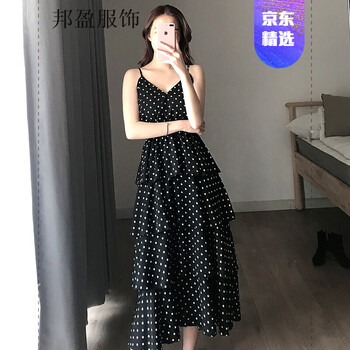 圓領(lǐng)短袖連衣裙，打造優(yōu)雅女人味