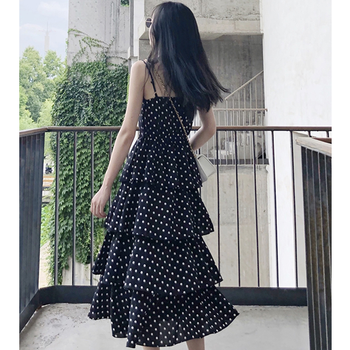 純色小白裙，打造優(yōu)雅女神