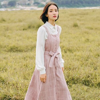 復(fù)古條紋裙，打造優(yōu)雅女神范