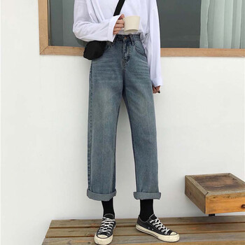 高腰喇叭褲，穿出你的性感小身材