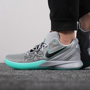 NIKE籃球鞋AO4438-003 42
