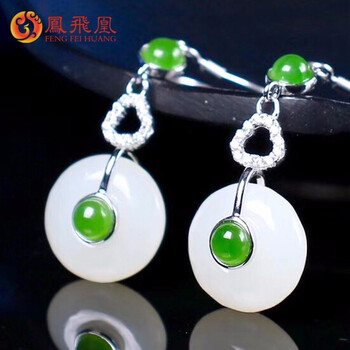 優(yōu)雅氣質(zhì)，美裙讓你魅力十足