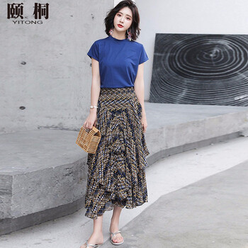 頤桐（YiTong） 純色 不對(duì)稱(chēng) 連衣裙
