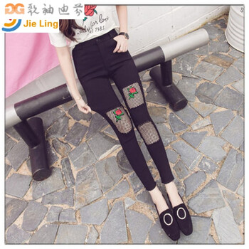 修身牛仔鉛筆褲，微胖妹子的福音