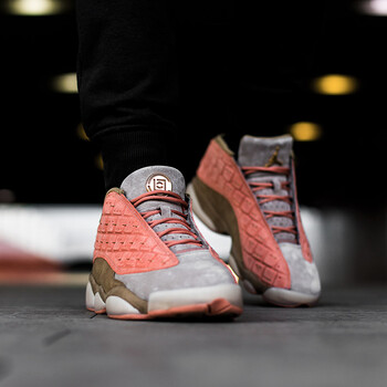耐克（NIKE）籃球鞋粉橙麂皮AT3102-200 
