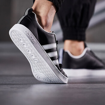 阿迪達(dá)斯（Adidas）板鞋F(xiàn)99254 