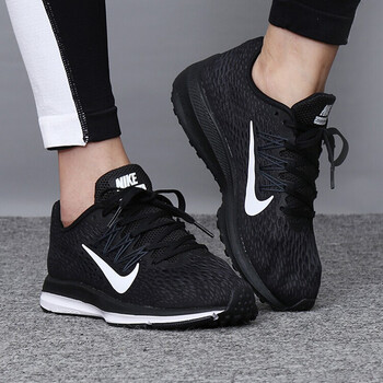 耐克（NIKE）跑步鞋AA7414-001/黑白 后掌zoom氣墊 37.5