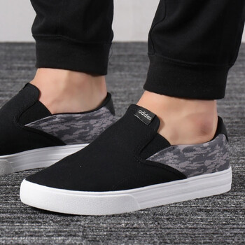 阿迪達(dá)斯（Adidas）板鞋EE7278/黑白 