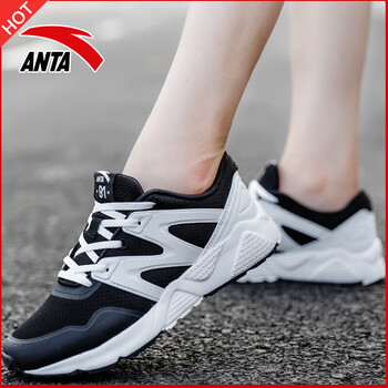 復古系帶男鞋，穿出時(shí)尚潮流范