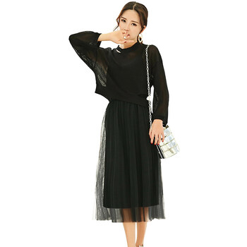 純色長(cháng)裙，打造曼妙身姿