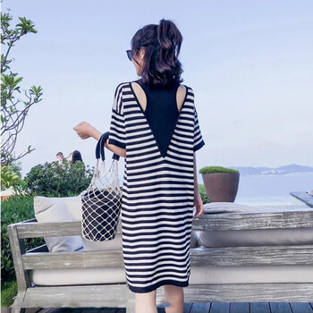 優(yōu)雅條紋連衣裙，打造性感小女人