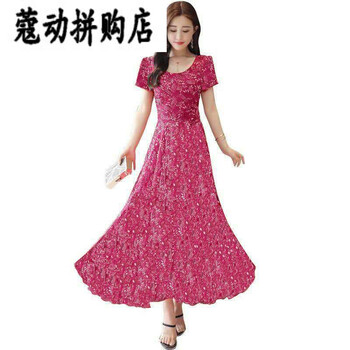 吊帶連衣裙，穿出你的優(yōu)雅小性感