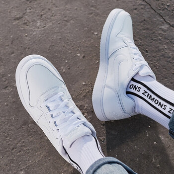 耐克(Nike)板鞋AQ1775-100 41