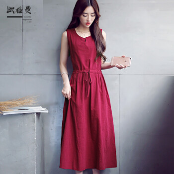 百搭風(fēng)，純色連衣裙打造優(yōu)雅女神