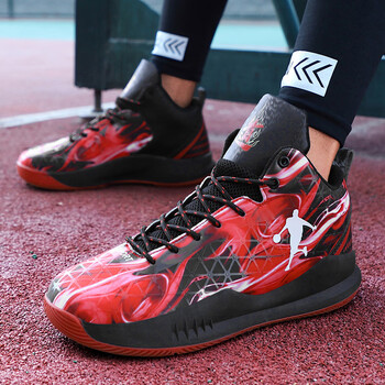 自由搭檔（Ziyoudadang）籃球鞋紅色 