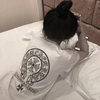 清新條紋裙，打造文藝女孩的魅力