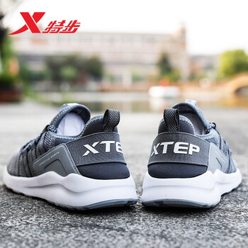 特步（XTEP）跑步鞋【大網(wǎng)孔】灰色9563 