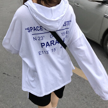 字母長袖，打造青春女神