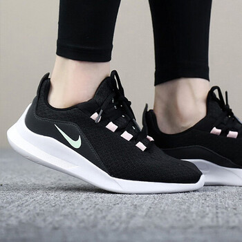耐克（NIKE）跑步鞋aa2185-004 