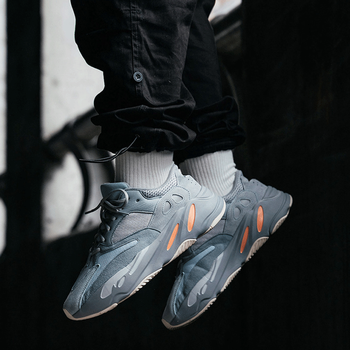 阿迪達(dá)斯（Adidas）跑步鞋EG7597 yeezy 700 