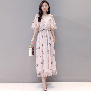 純色連衣裙，打造夏日浪漫小仙女