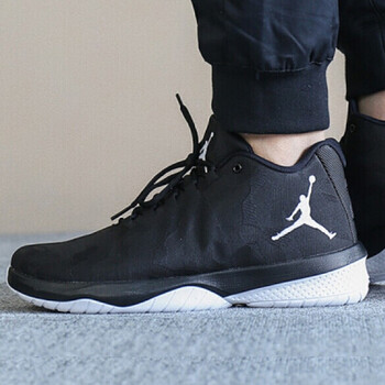 耐克（NIKE）籃球鞋910209-012 44，39，40.5，40，41，42.5，42，43