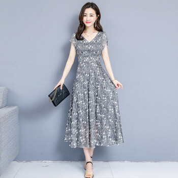 減齡連衣裙，穿出你的青春活力