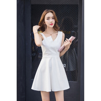 優(yōu)雅網(wǎng)紗連衣裙，打造都市女人味
