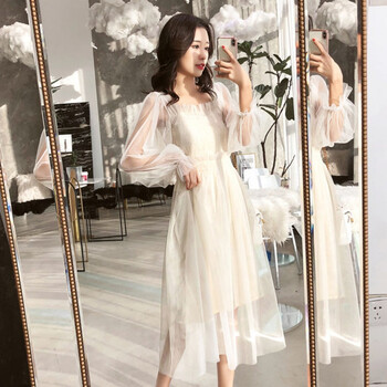 條紋連衣裙，打造優(yōu)雅少女風(fēng)