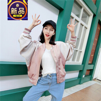 你需要一款時尚的牛仔外套！