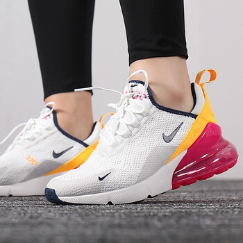 耐克（NIKE）跑步鞋AH6789-106 37.5
