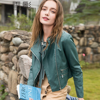 純色長袖外套，打造優(yōu)雅小仙女