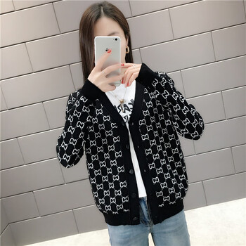 優(yōu)雅系帶毛衣，微胖妹子的好選擇