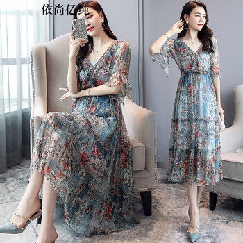 優(yōu)雅風(fēng)，碎花連衣裙打造知性女神