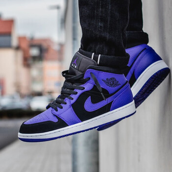 耐克（NIKE）籃球鞋554725/554724-051（小黑紫） 