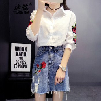 時尚小黑裙，打造優(yōu)雅女神范