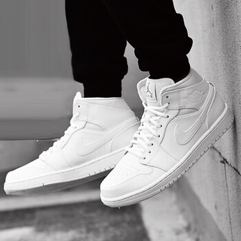 耐克（NIKE）籃球鞋554724-104 40