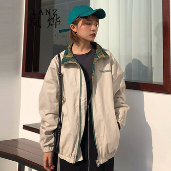 時尚字母外套，打造個性小仙女